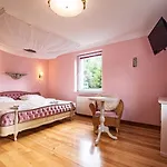 Bed & Breakfast Hydrozagadka Kołobrzeg