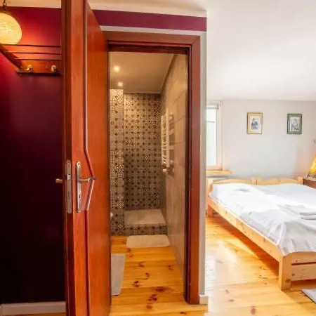Hydrozagadka Bed & Breakfast *